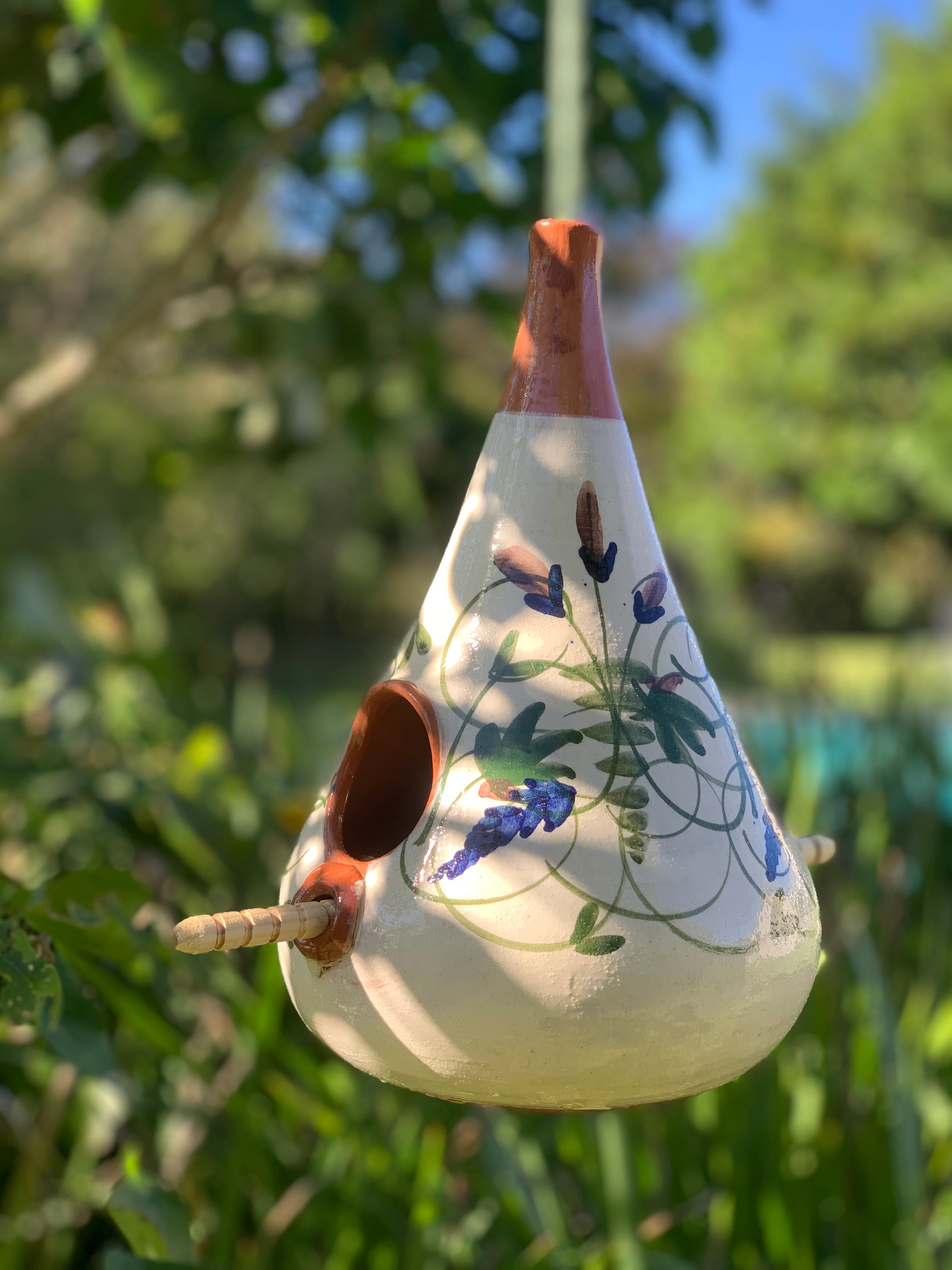 The Ivy Songbird Garden Feeder