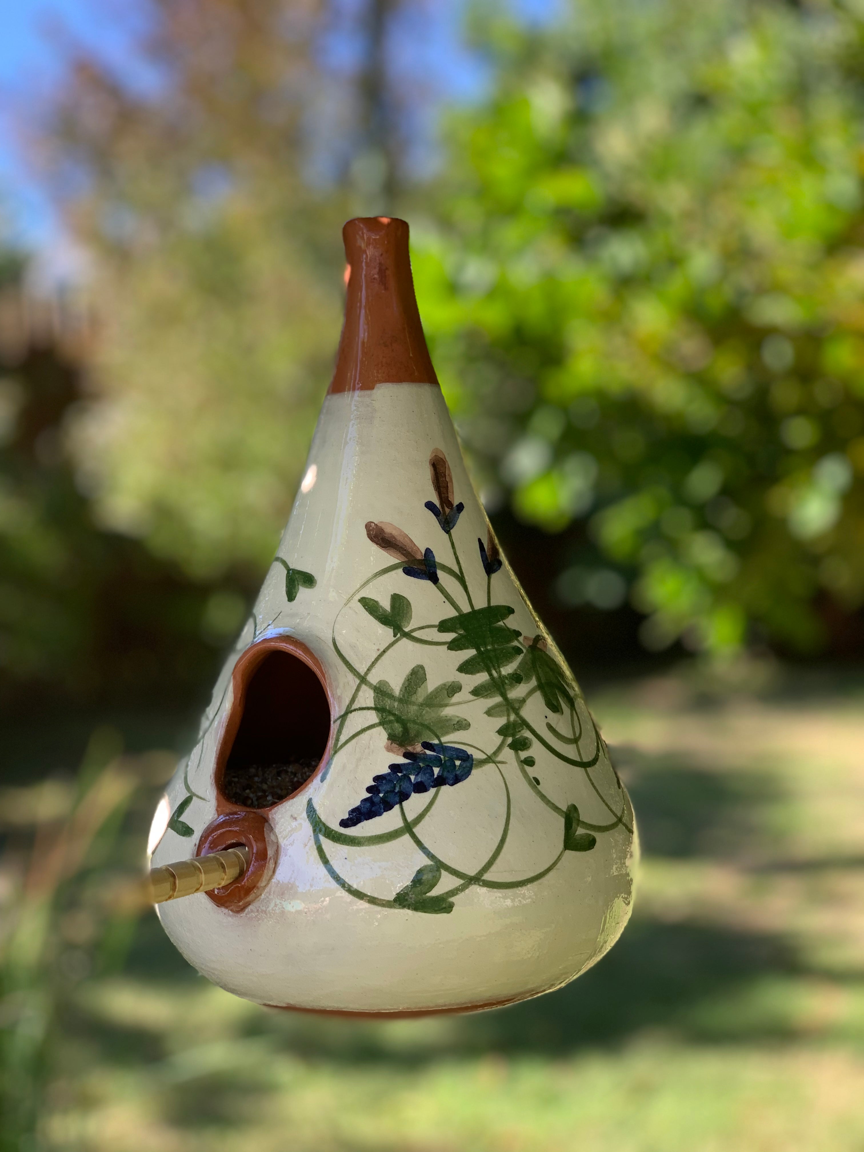 The Ivy Songbird Garden Feeder